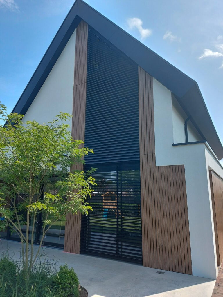 Achtergevel SUNSHIELD 2207087, 107E, Residence, Bavel, NL