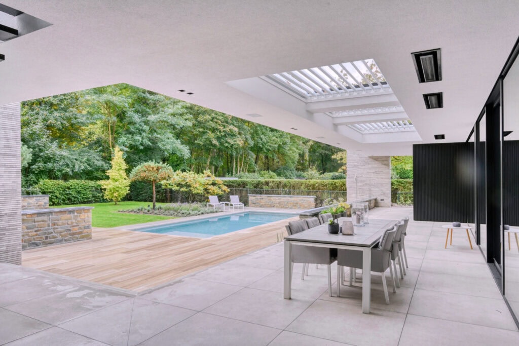 Villa met 3 inbouw lamellendaken