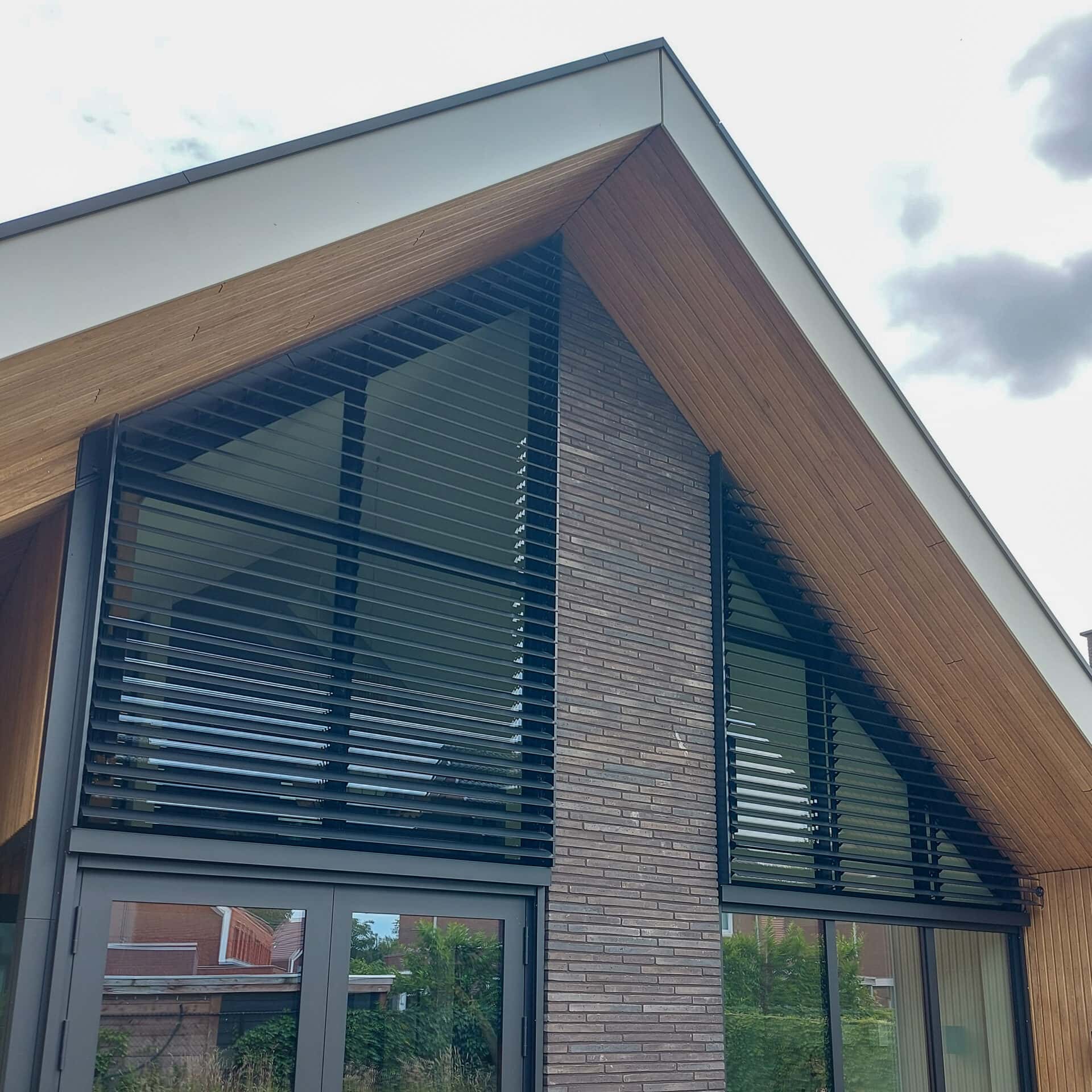 Kantelbare lamellen in verschillende raamvormen